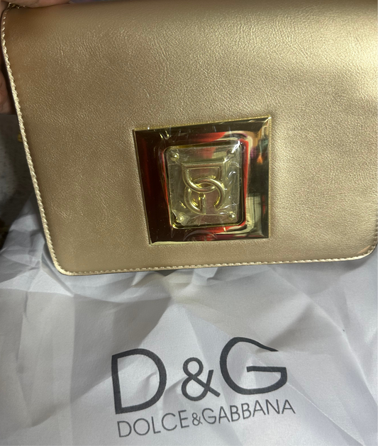 D&G Crossbody